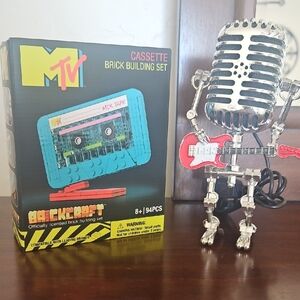 MTV Cassette Brick Building Set with Silver Microphone Decor